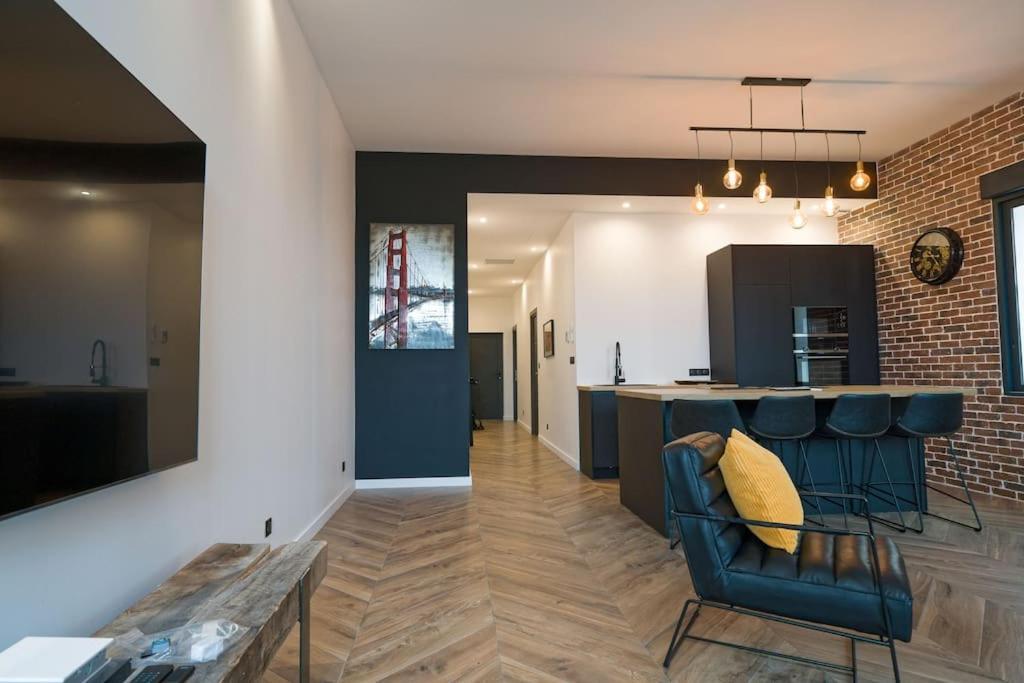Appartement D'Exception En Centre Ville Sur Quai Sète Exteriör bild