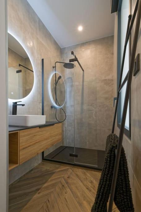 Appartement D'Exception En Centre Ville Sur Quai Sète Exteriör bild